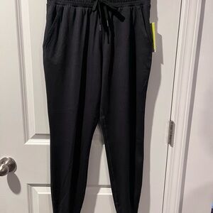 Woman’s Black Jogger Pants